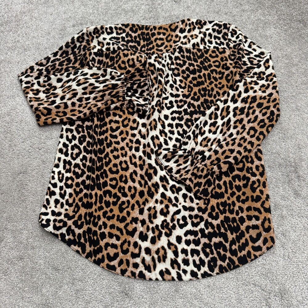 Tahari Leopard Button Down Blouse Women Medium Brown Collarless Long Sleeve NWOT